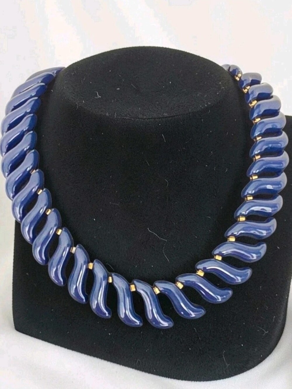 Vintage Signed Napier Navy Blue Enamel Ridged Link Statement Necklace 17"